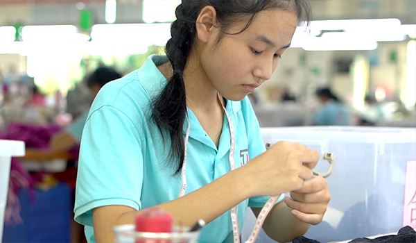 捷洋服饰-生产团队